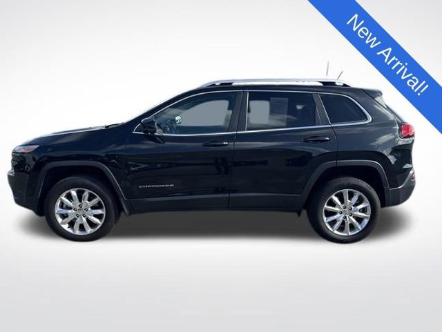 Used 2015 Jeep Cherokee Limited w/ Luxury Group AWD/4WD video 4