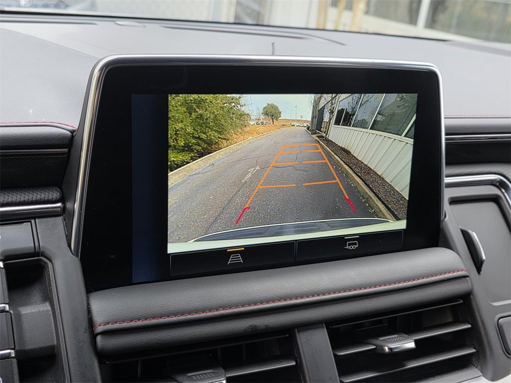 Used 2024 Chevrolet Suburban RST image 18