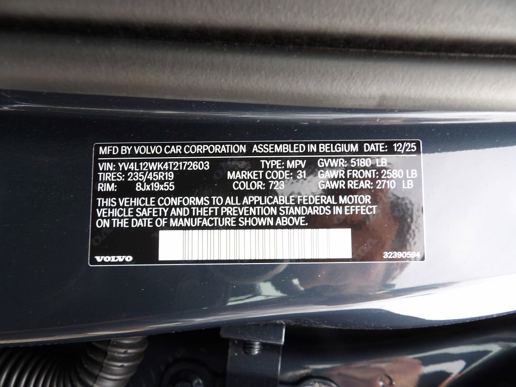 New 2026 Volvo V60 B5 Cross Country Plus w/ Protection Package Premier image 30