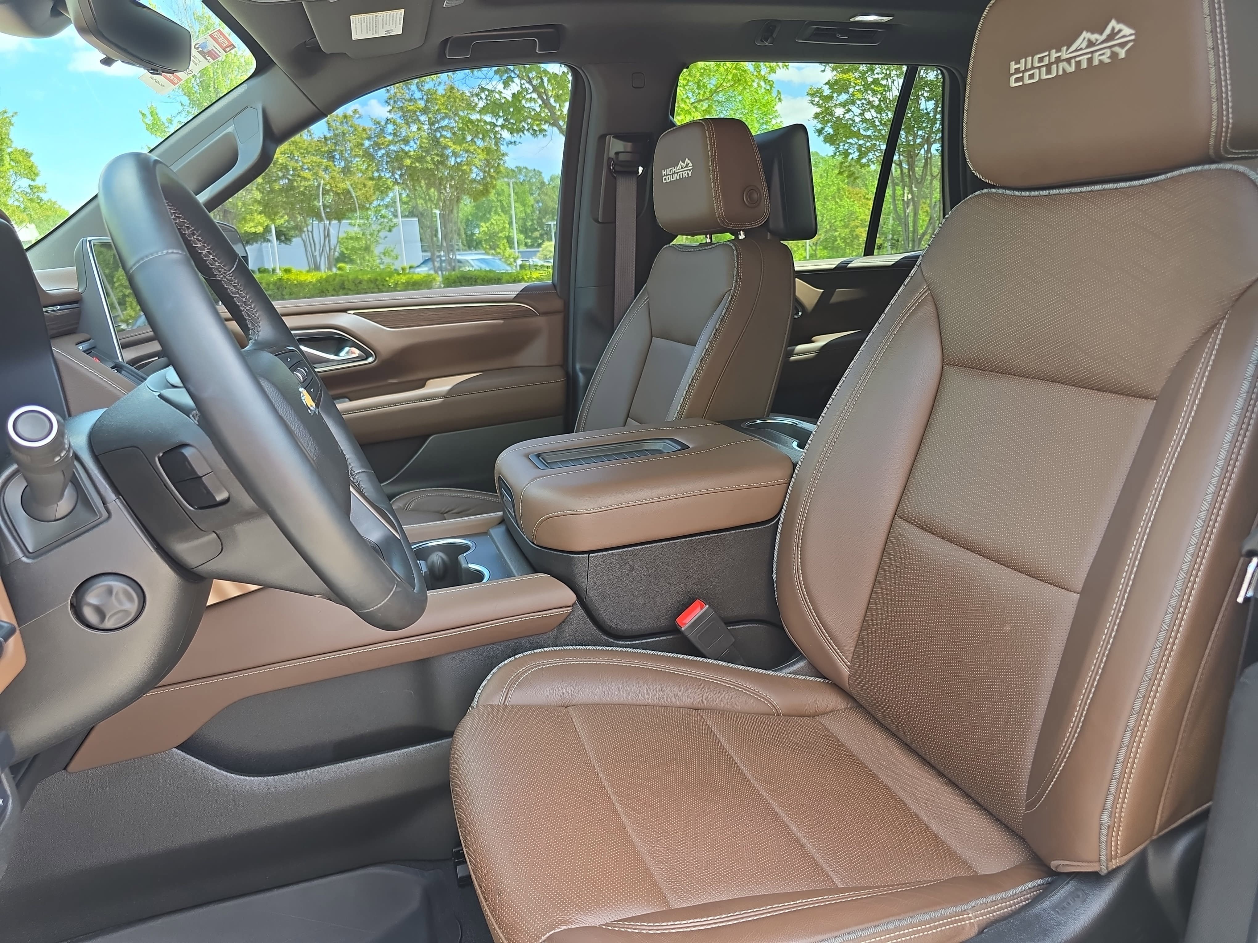 Used 2023 Chevrolet Tahoe High Country image 16