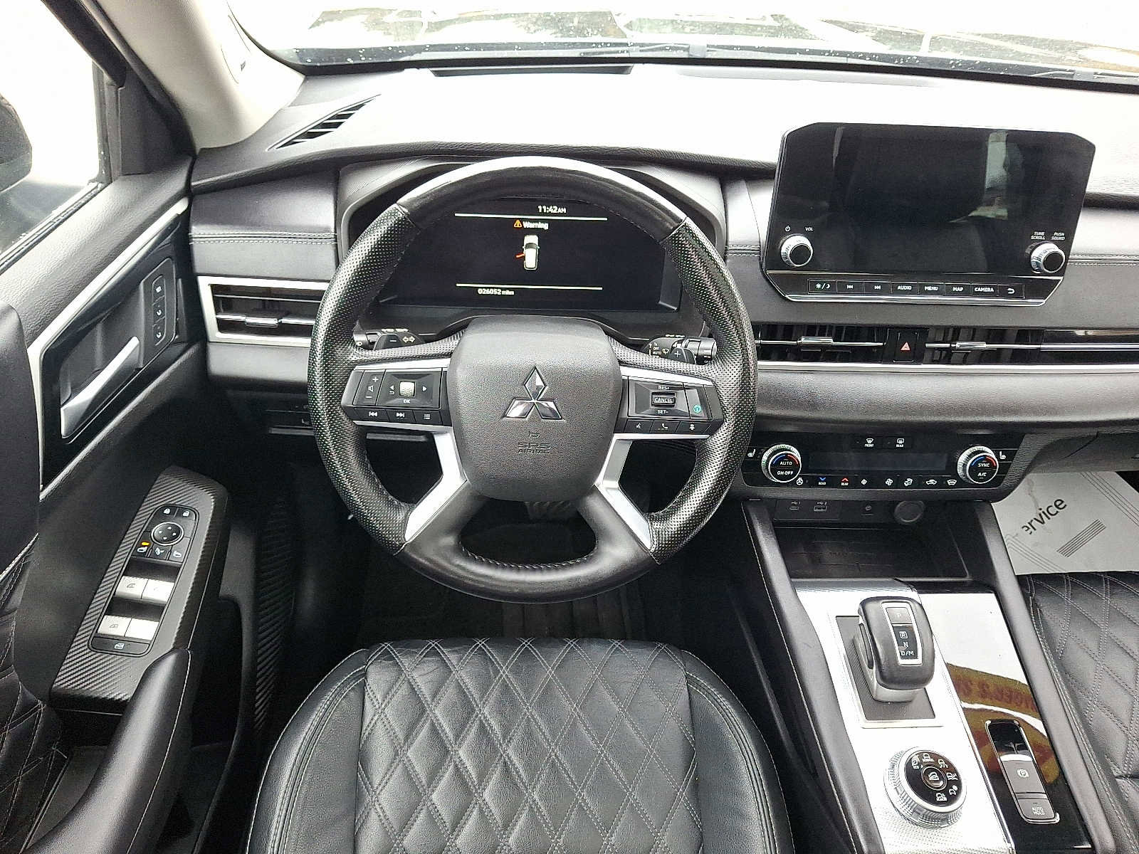 Used 2023 Mitsubishi Outlander SEL image 11