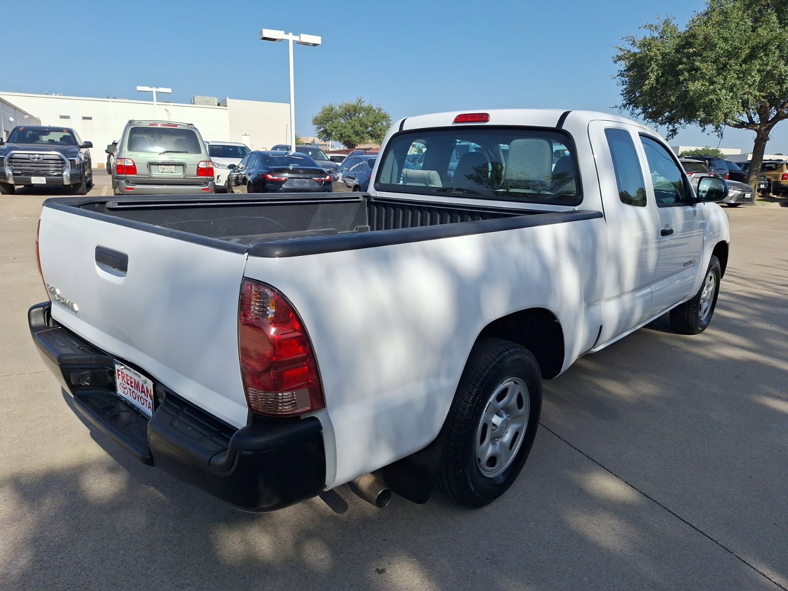 Used 2015 Toyota Tacoma 2WD Access Cab image 6