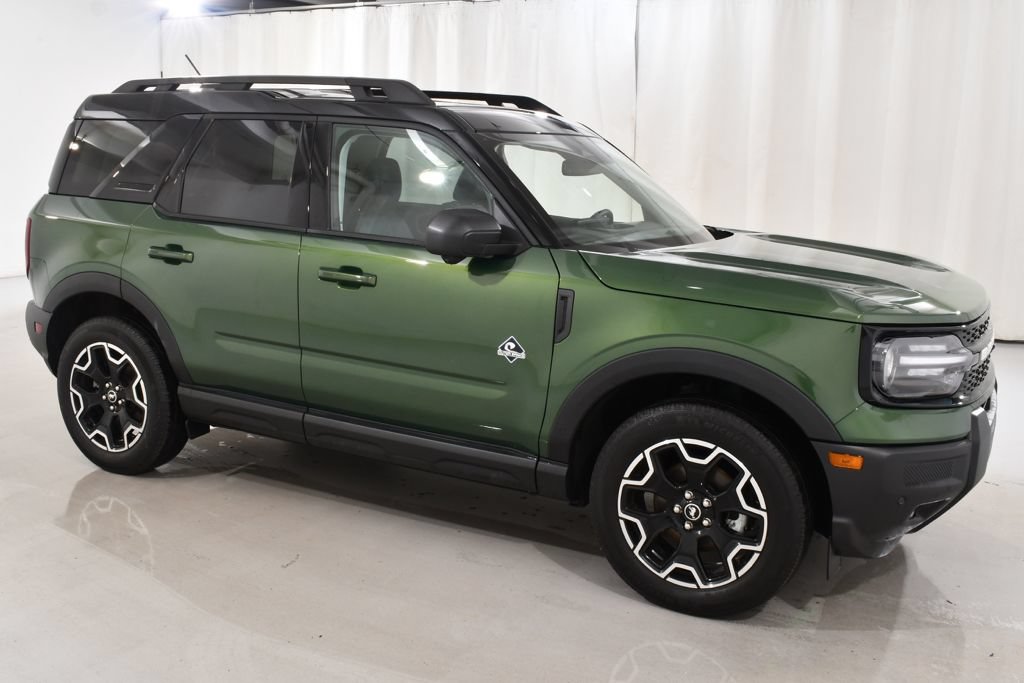 Used 2025 Ford Bronco Sport Outer Banks w/ Outer Banks Tech Package+ AWD/4WD image 5