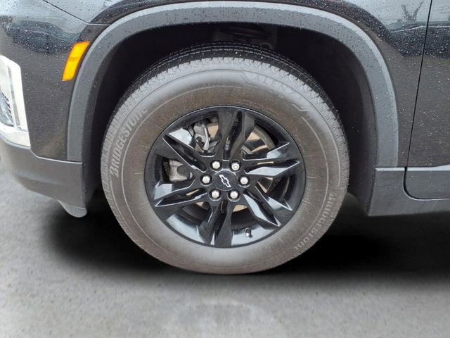 Used 2023 Chevrolet Traverse LT w/ Midnight/Sport Edition AWD/4WD image 10