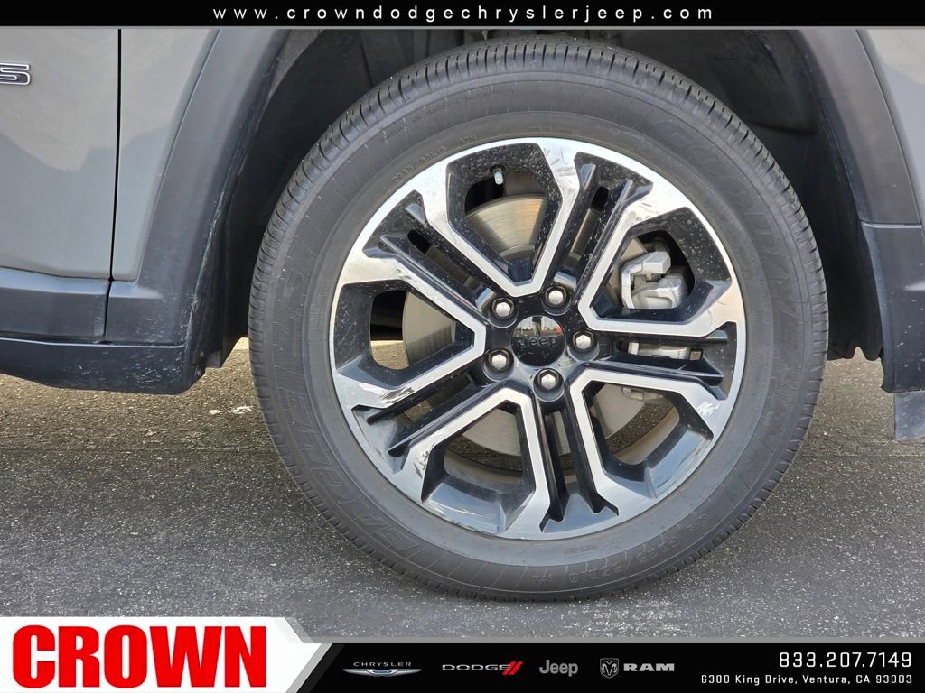 Used 2024 Jeep Compass Limited image 9