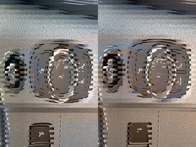 Used 2025 Ford Transit 250 Low Roof w/ Load Area Protection Package RWD image 32