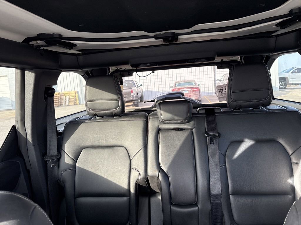 Used 2025 Ford Bronco Badlands image 29