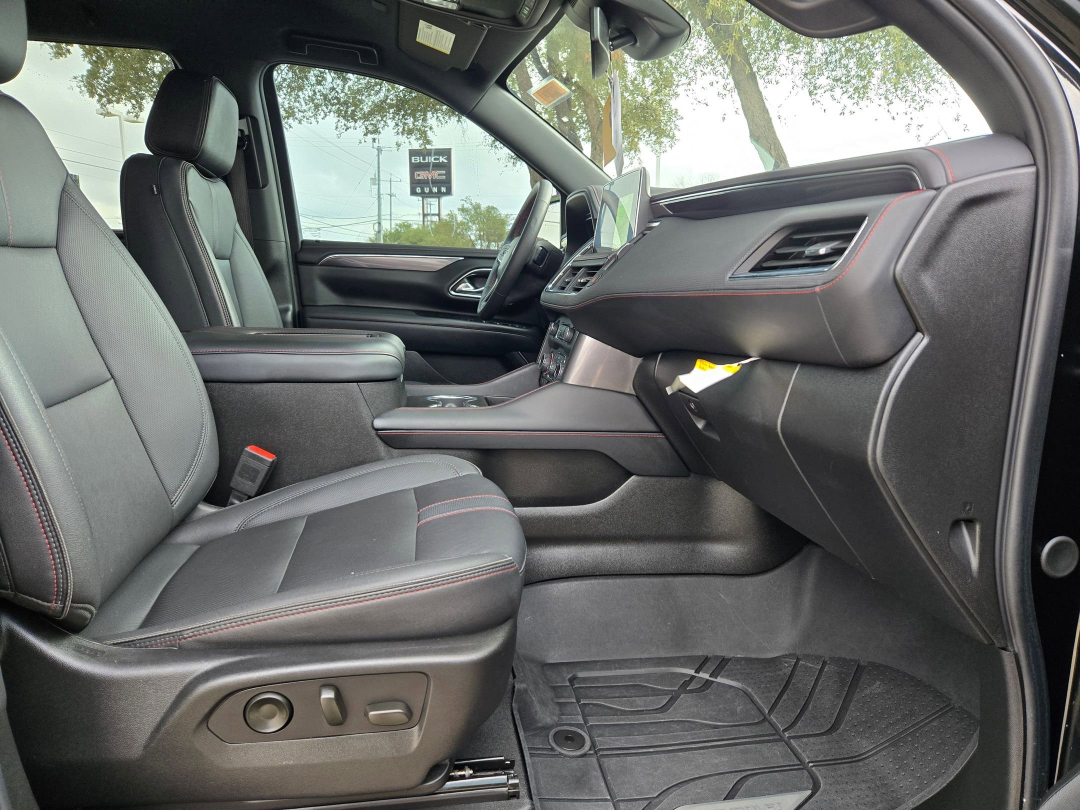 Certified 2023 Chevrolet Tahoe RST w/ Luxury Package image 28