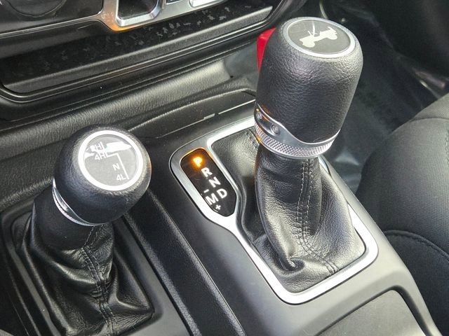 Used 2021 Jeep Wrangler Unlimited Sport image 11