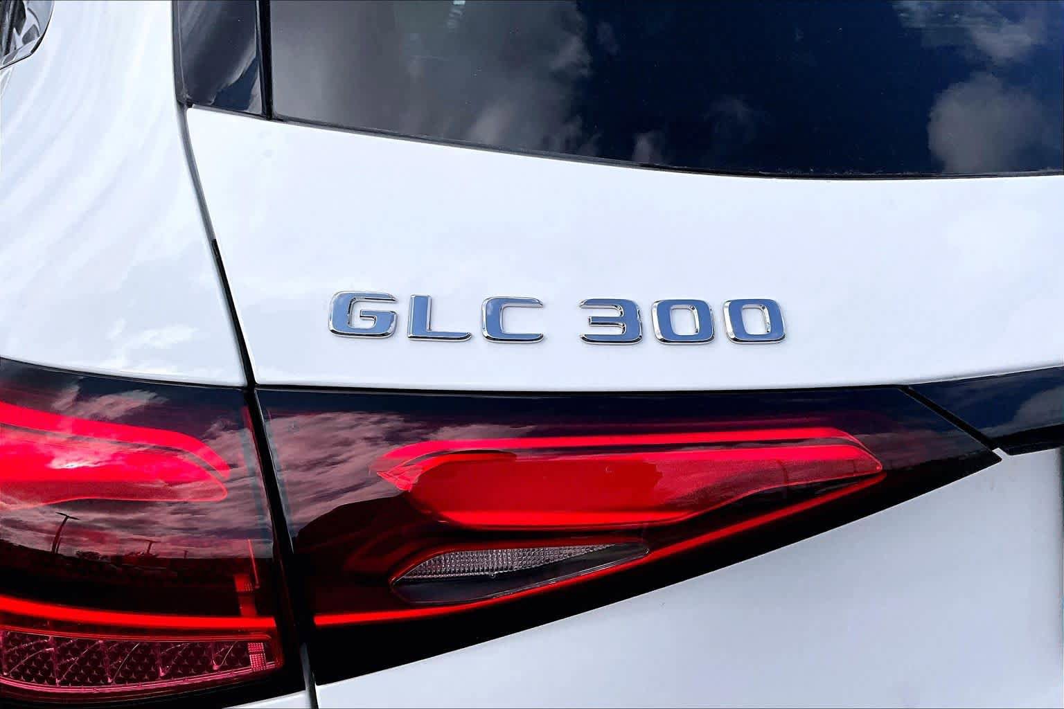 New 2026 Mercedes-Benz GLC 300 4MATIC image 7
