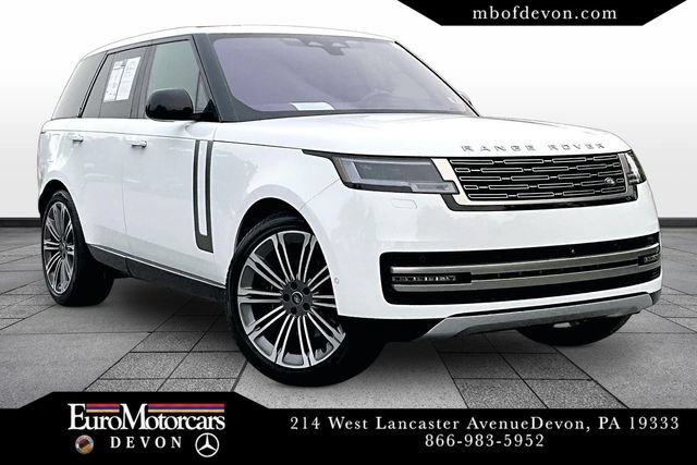 Used 2023 Land Rover Range Rover SE AWD/4WD image 1