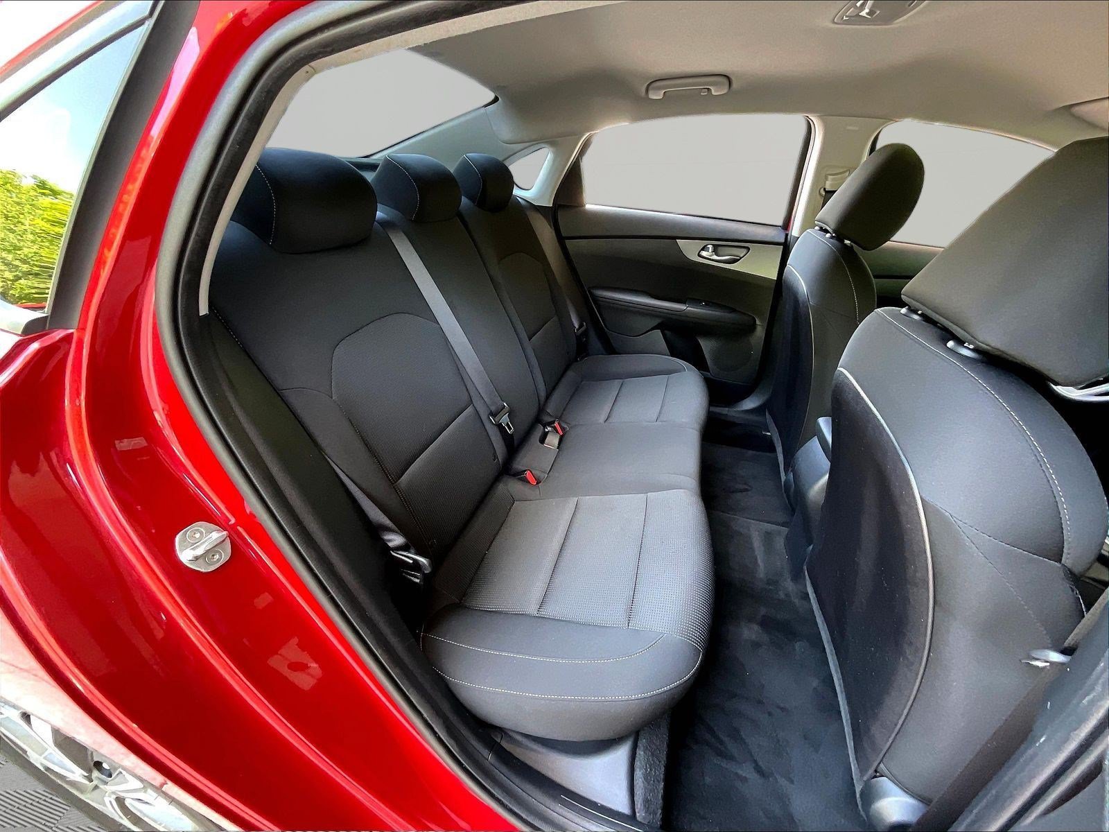 Used 2021 Kia Forte LXS FWD image 23