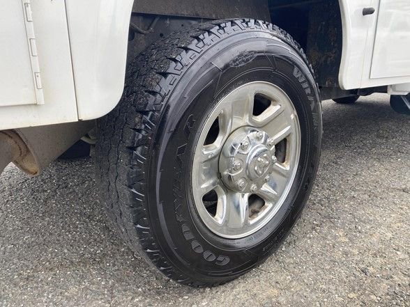 Used 2021 RAM 2500 Tradesman w/ Chrome Appearance Group AWD/4WD image 66