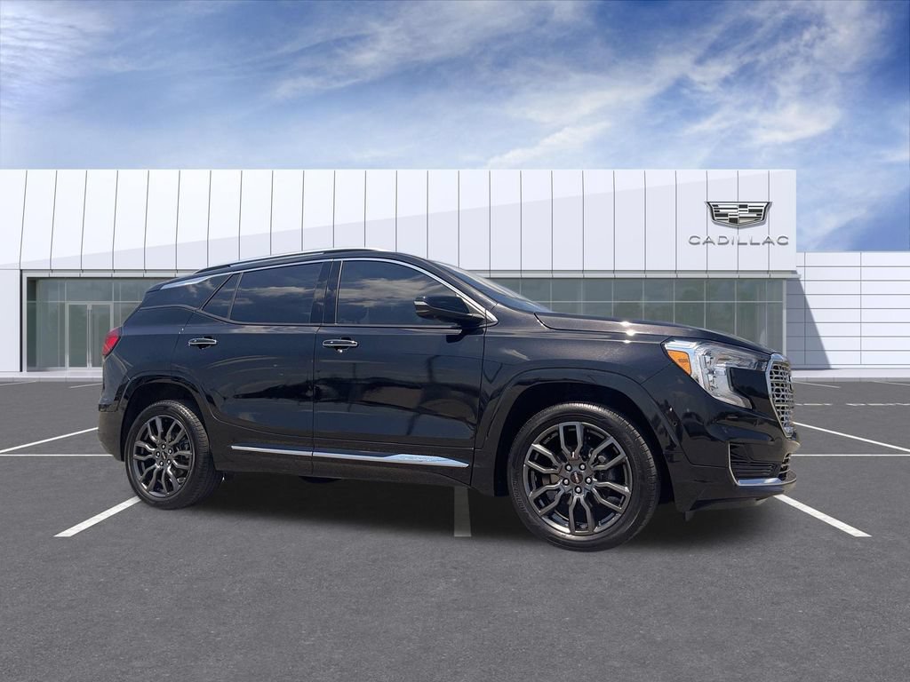 Used 2024 GMC Terrain Denali w/ Black Diamond Edition AWD/4WD image 1