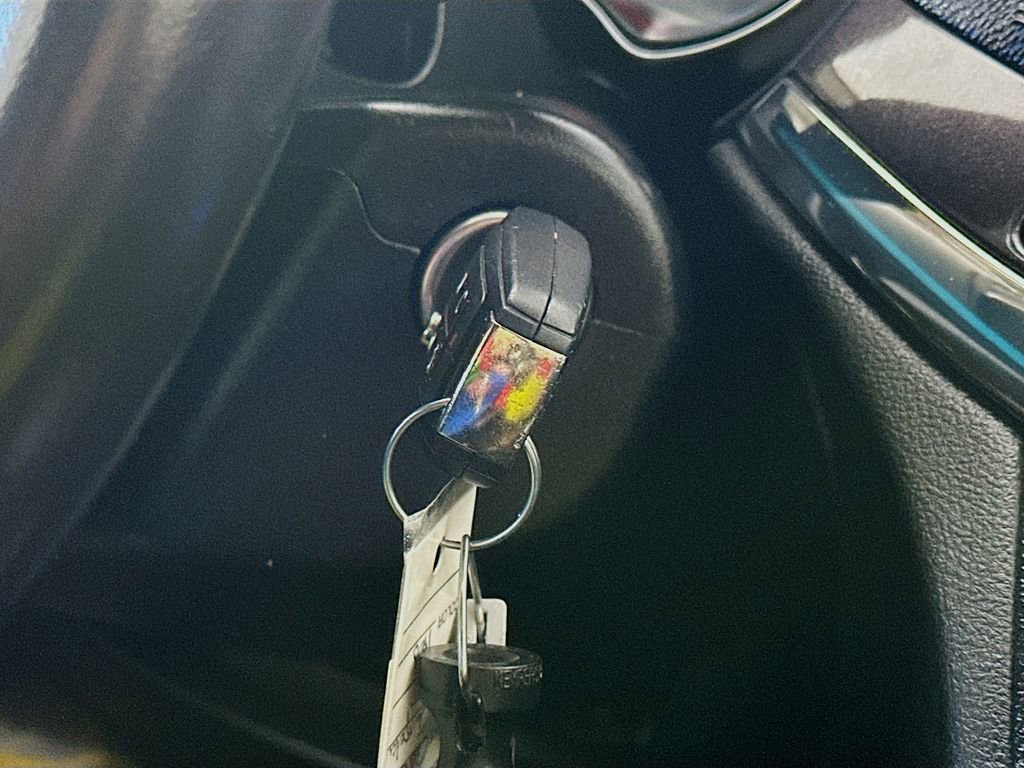Used 2014 Chevrolet Impala LT FWD image 28