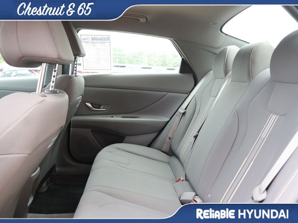 Certified 2025 Hyundai Elantra Sport w/ Cargo Package FWD image 18