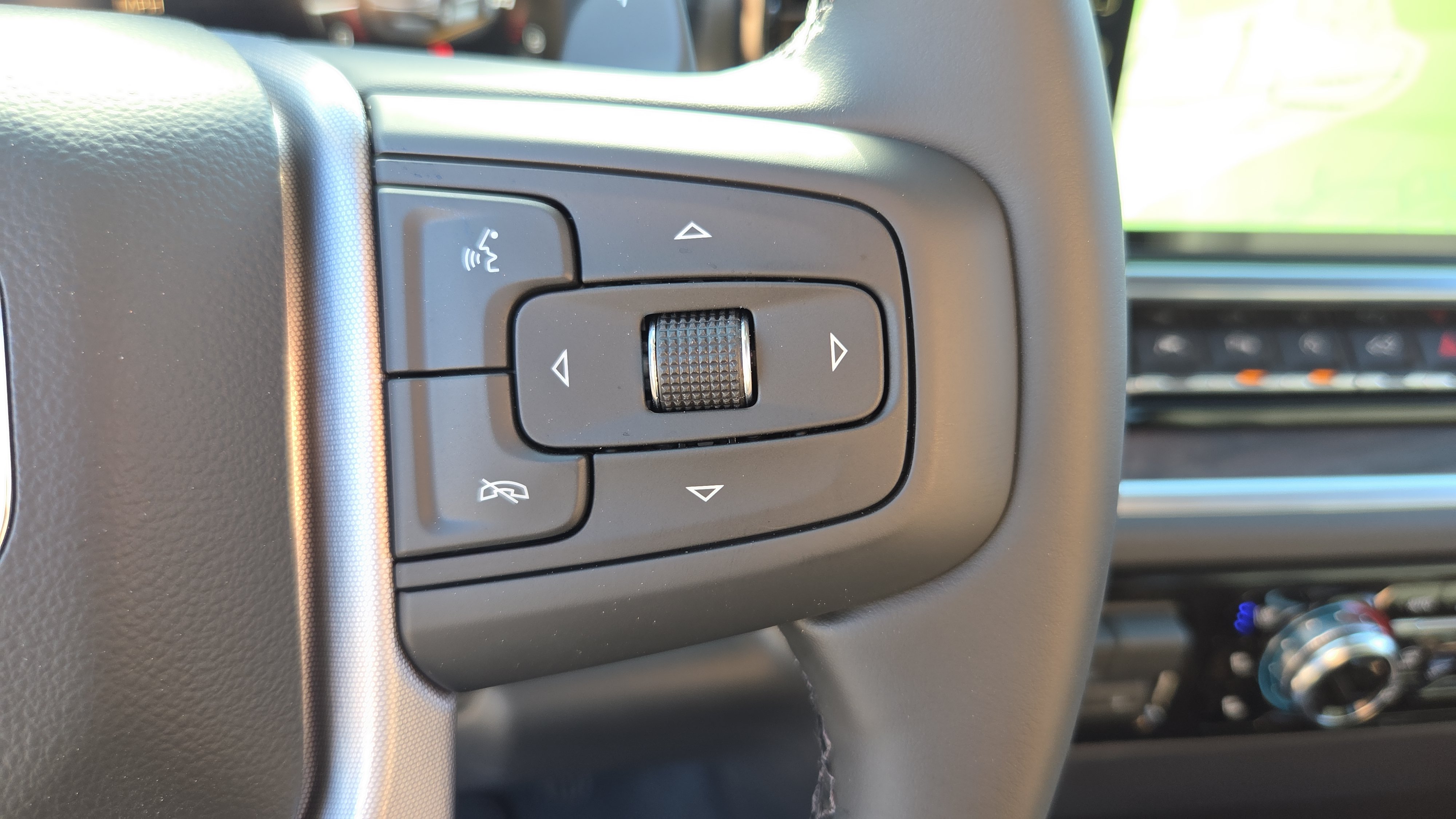New 2026 GMC Sierra 1500 SLT w/ SLT Premium Plus Package AWD/4WD image 14