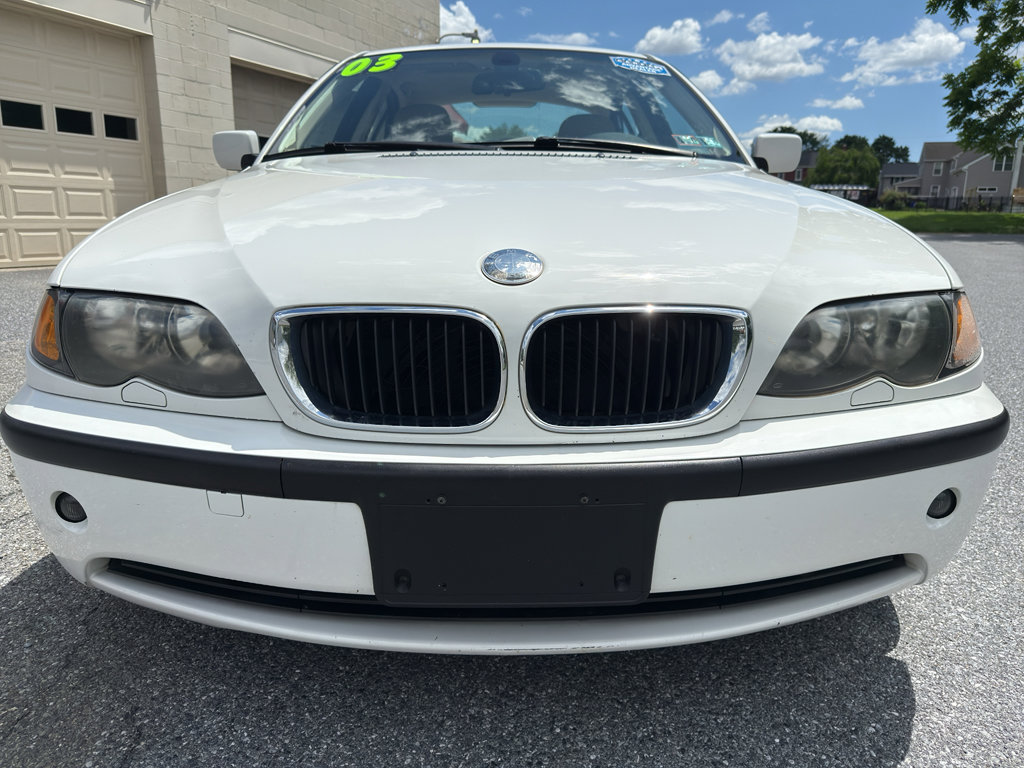Used 2003 BMW 325xi Sedan AWD/4WD image 8