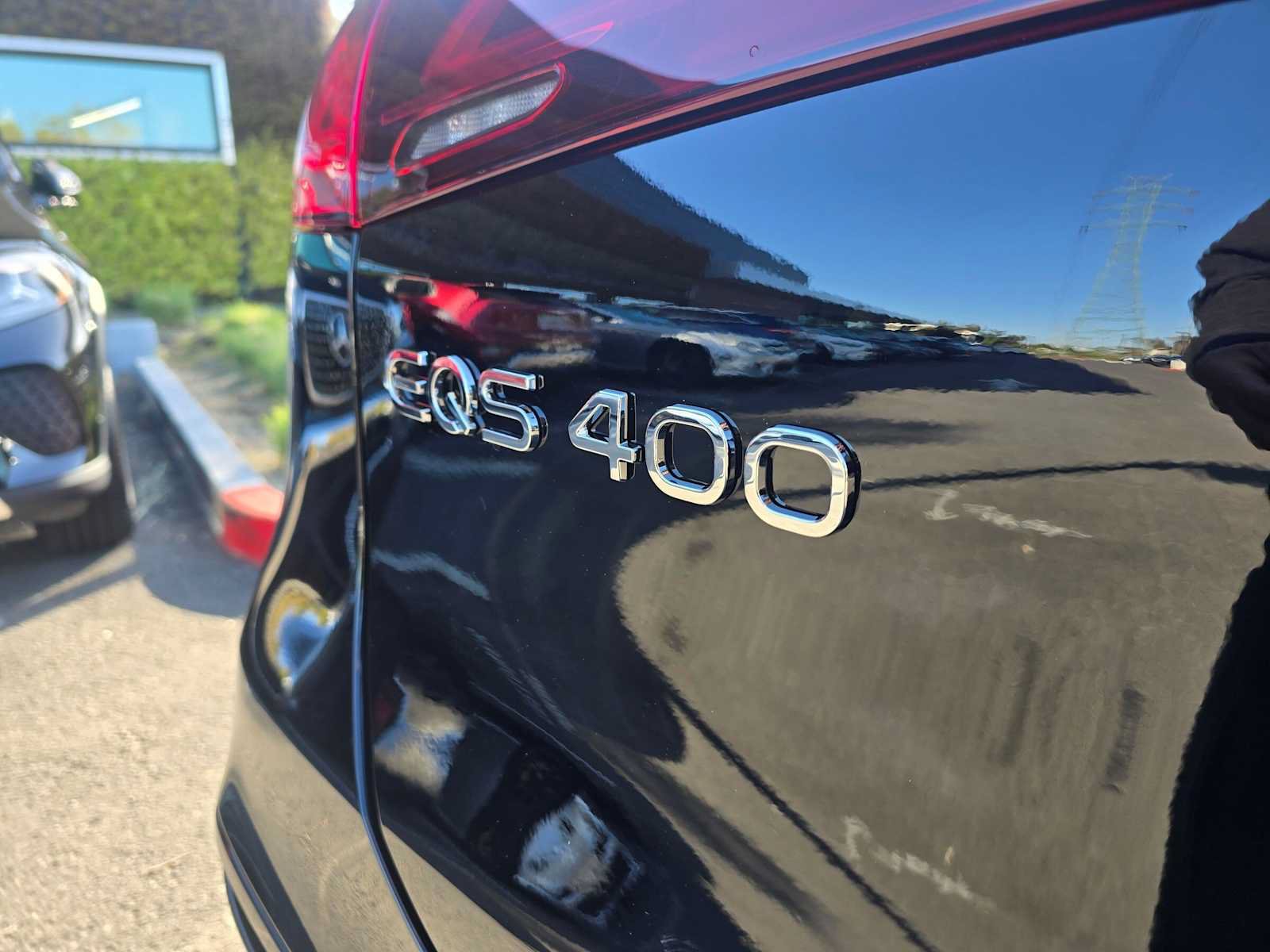 New 2027 Mercedes-Benz EQS 400 4MATIC SUV image 15