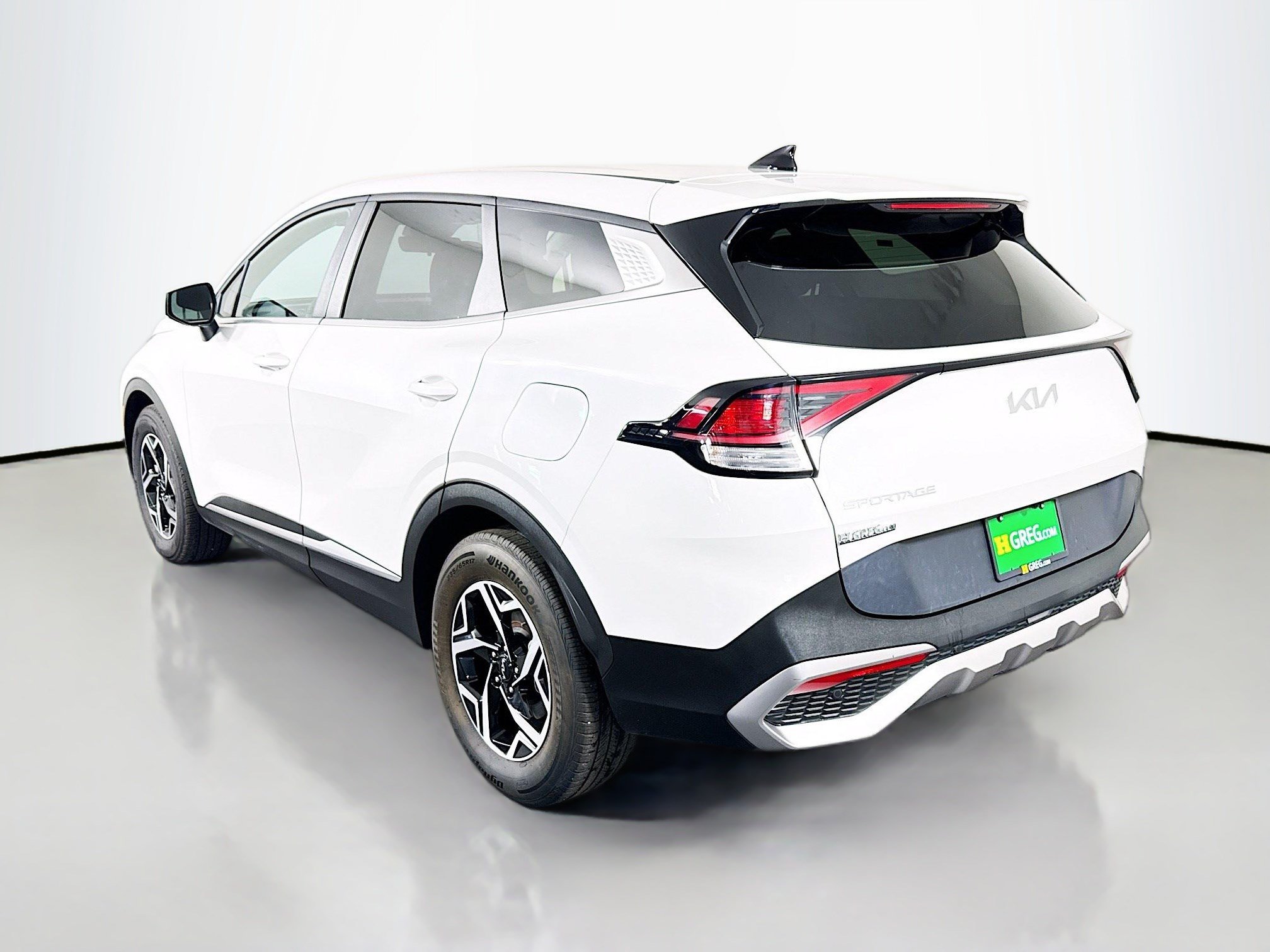Used 2024 Kia Sportage LX FWD image 7