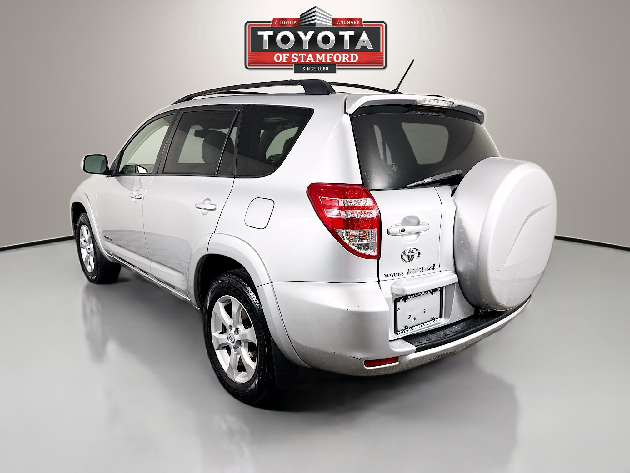 Used 2009 Toyota RAV4 Limited AWD/4WD image 5