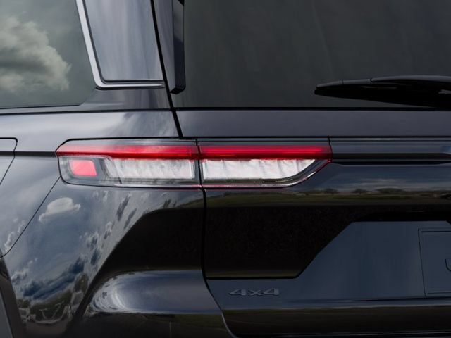 New 2026 Jeep Grand Cherokee Altitude AWD/4WD image 9