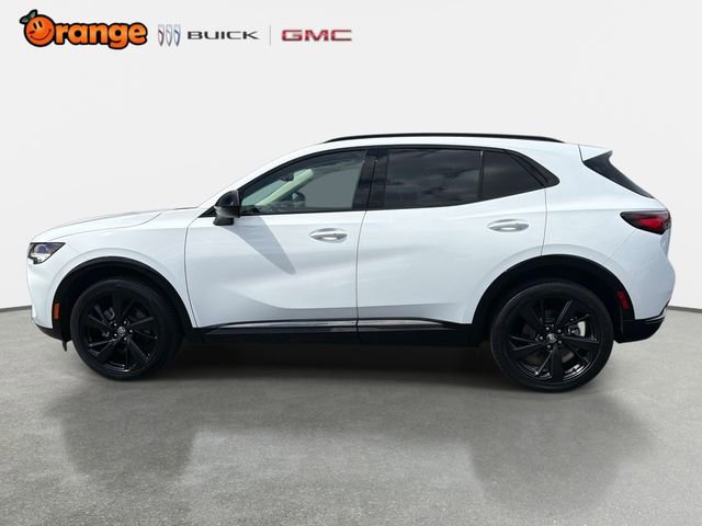 Used 2022 Buick Envision Essence w/ Sport Touring Package FWD image 6