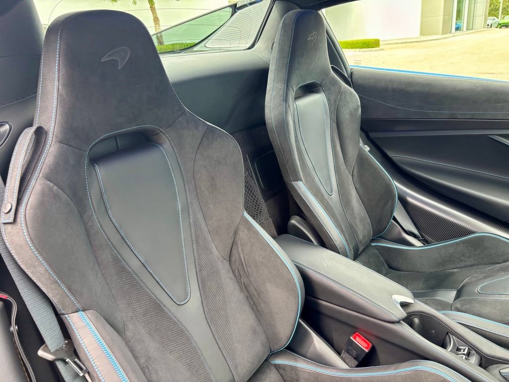 Used 2022 McLaren 720S Spider RWD image 26