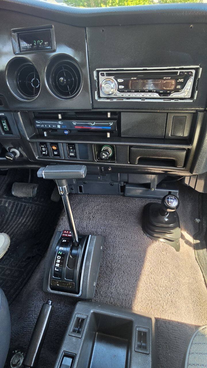 Used 1988 Toyota Land Cruiser AWD/4WD image 19