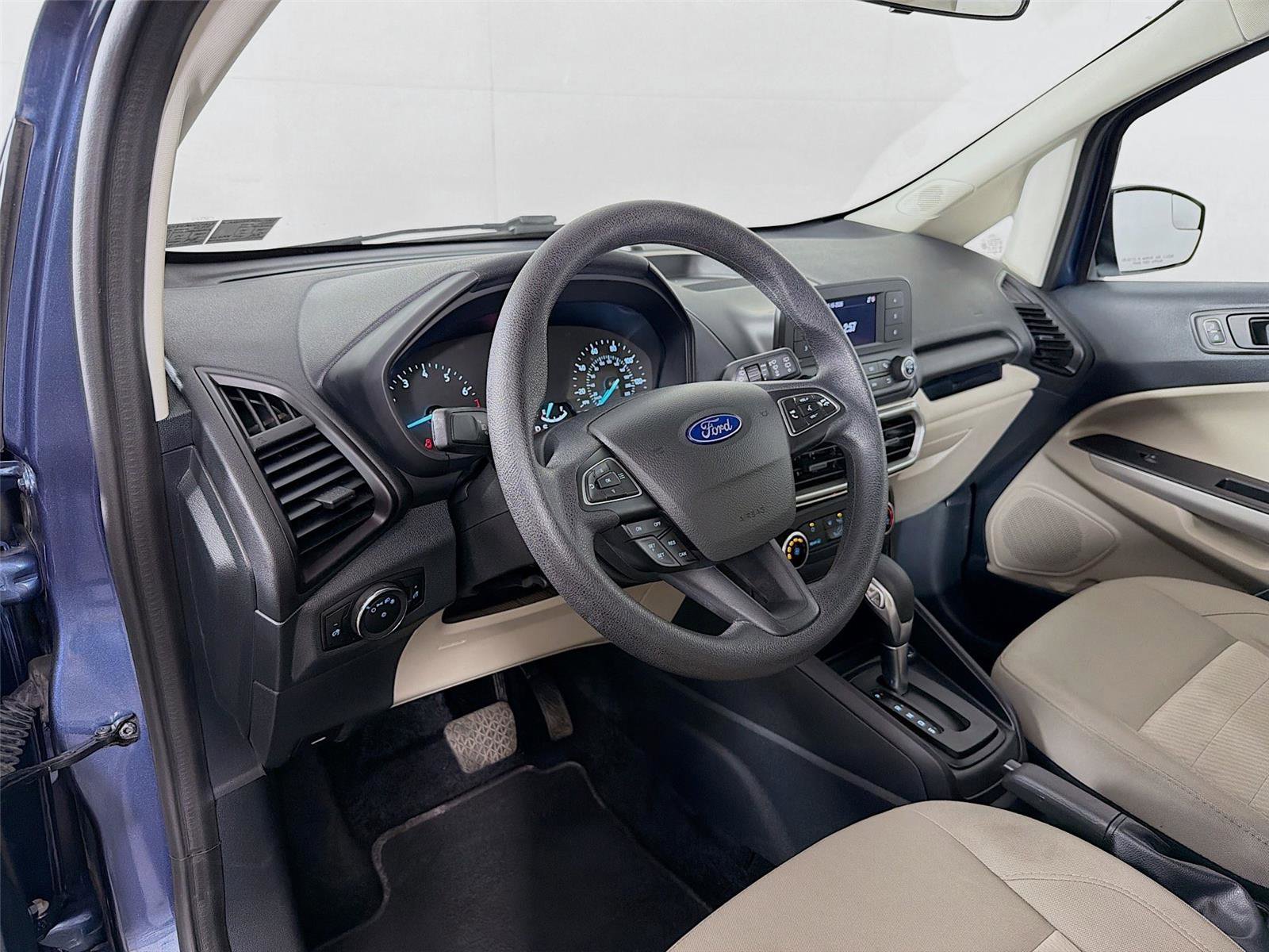 Used 2022 Ford EcoSport S image 9