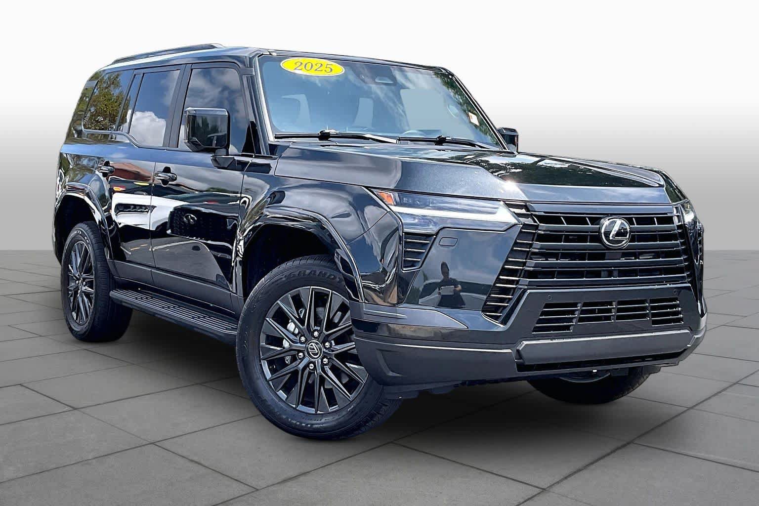 Used 2025 Lexus GX 550 w/ Cold Area Package AWD/4WD image 3