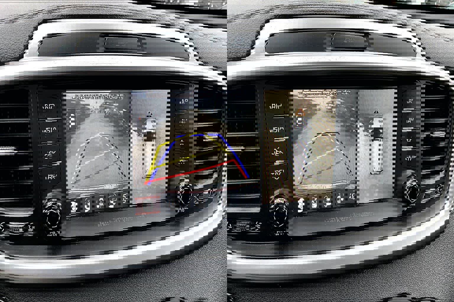 Used 2020 Kia Sorento SX image 26