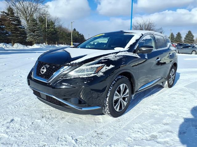 Used 2023 Nissan Murano S video 3