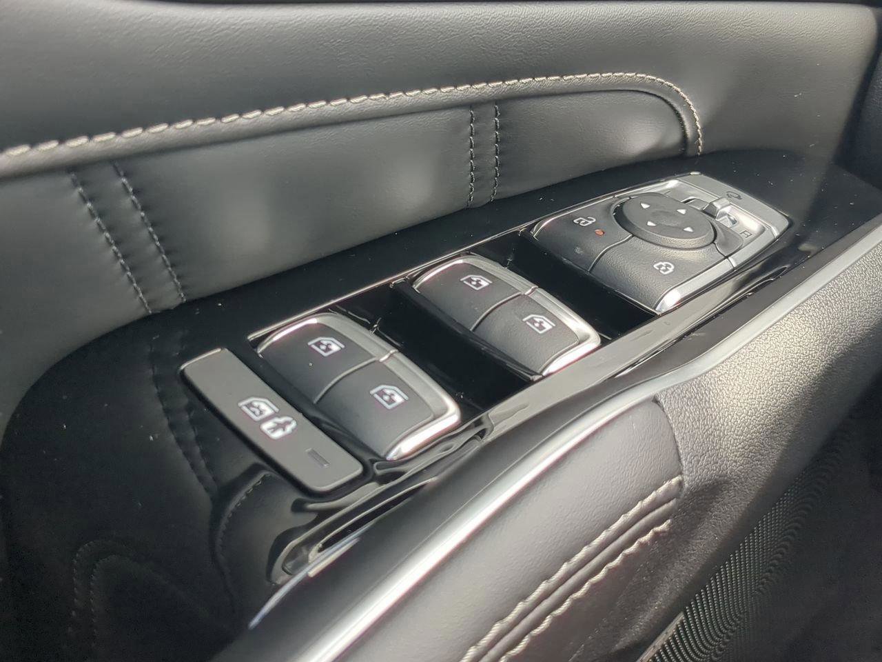 New 2026 Kia Sorento SX image 23