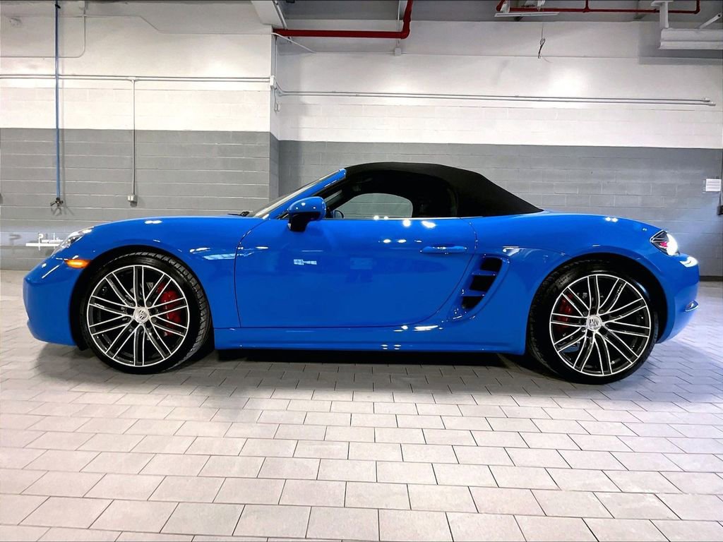 Certified 2025 Porsche 718 Boxster S image 2