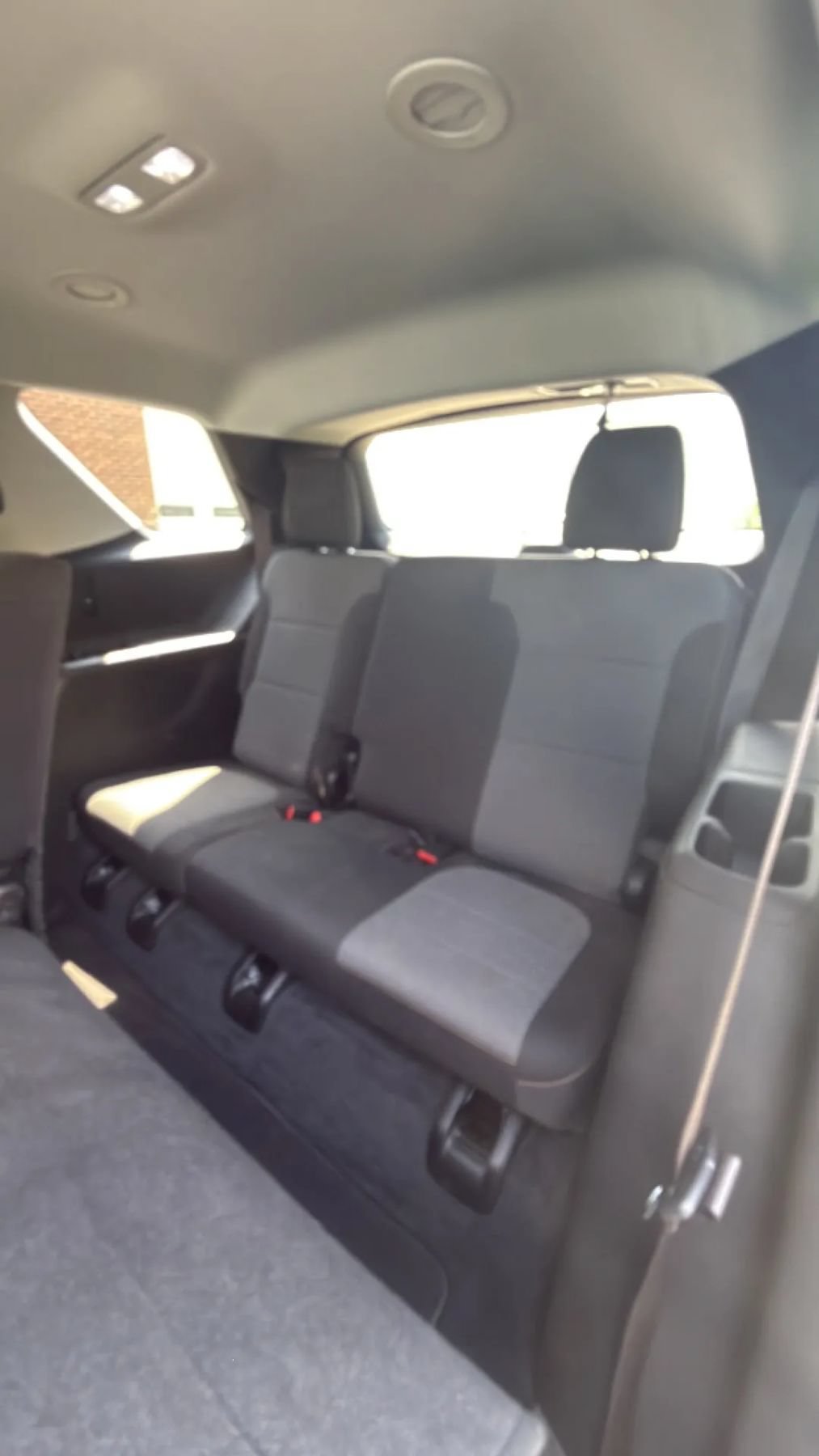 Used 2021 Chevrolet Traverse LS FWD image 31