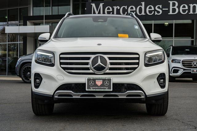 Certified 2024 Mercedes-Benz GLB 250 4MATIC w/ Winter Heating Package image 2
