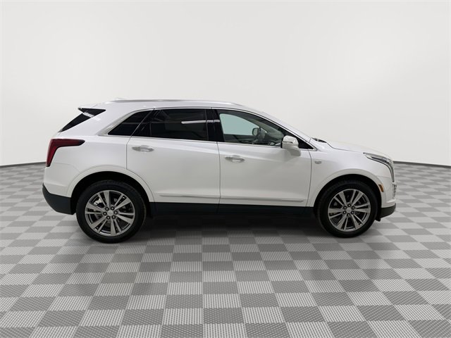 Certified 2025 Cadillac XT5 Premium Luxury image 12