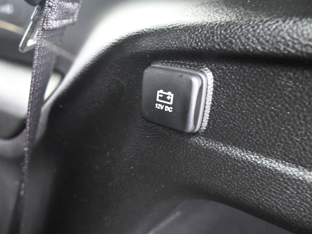 Used 2024 Jeep Grand Cherokee L Limited image 35