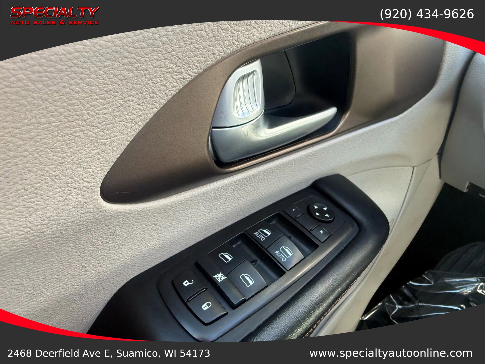 Used 2019 Chrysler Pacifica Touring-L FWD image 36