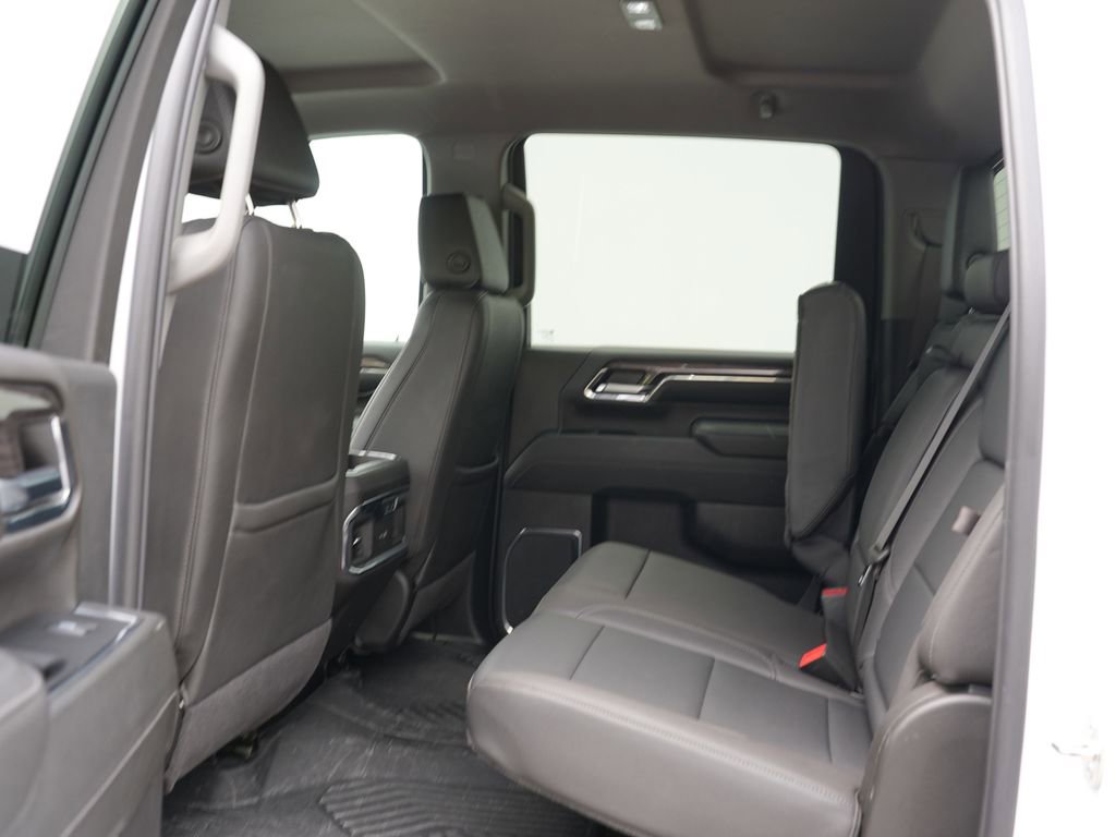 Used 2024 Chevrolet Silverado 3500 LTZ w/ LTZ Plus Package AWD/4WD image 19