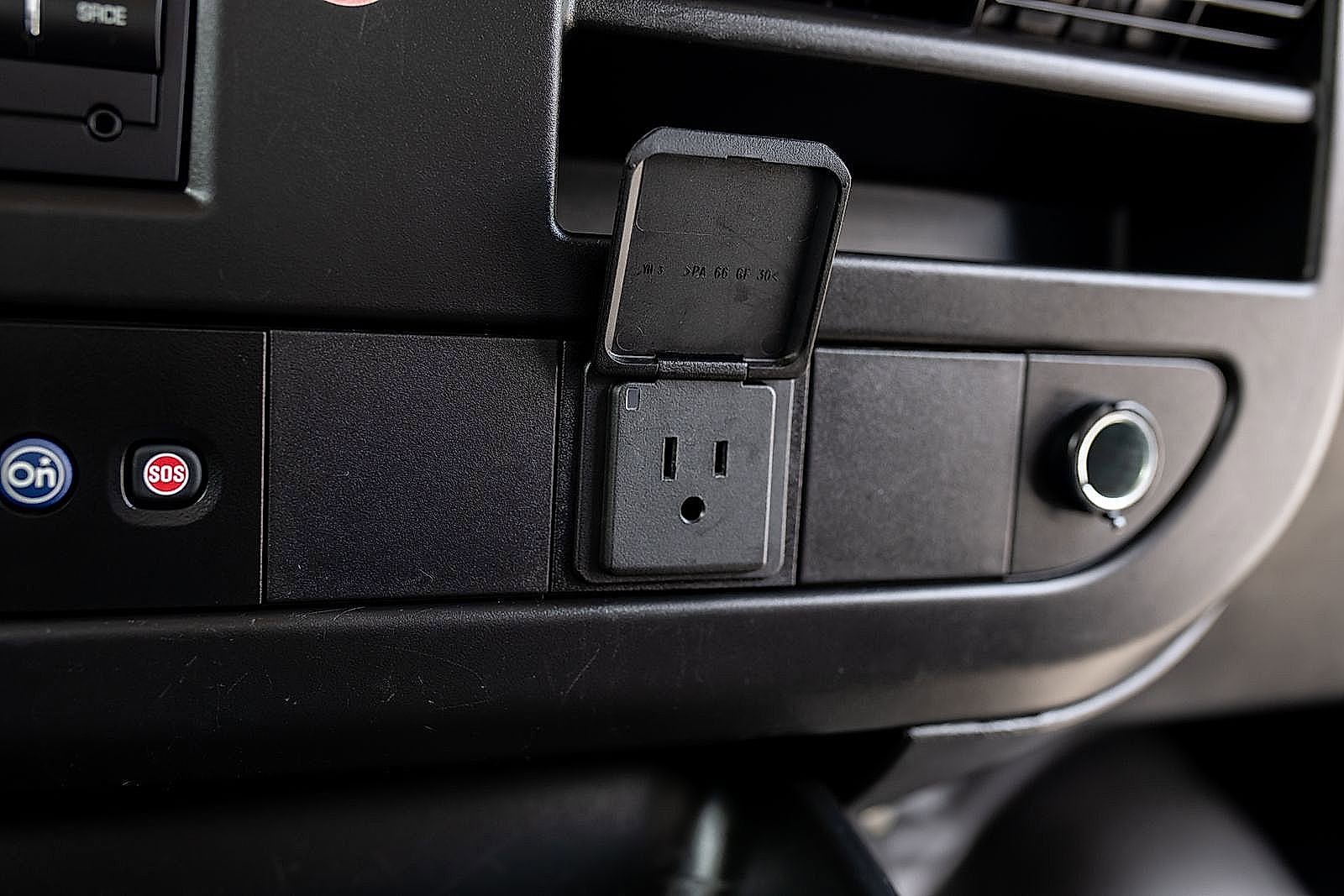 Certified 2022 Chevrolet Express 2500 Extended w/ Driver Convenience Package image 22