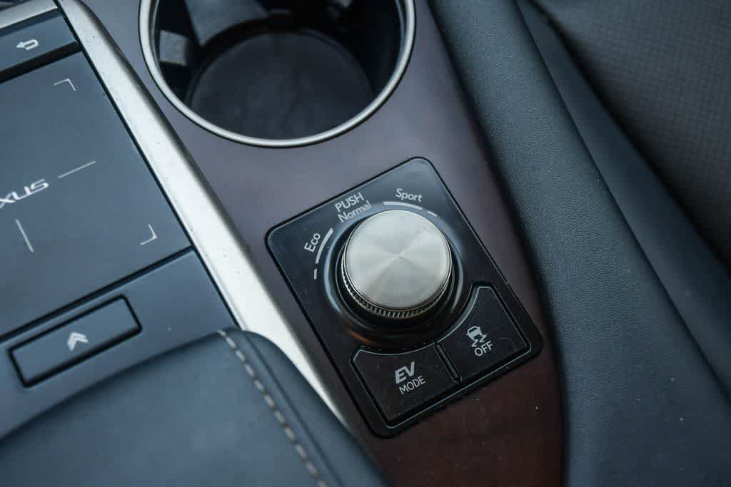 Used 2021 Lexus RX 450h AWD w/ Premium Package image 20