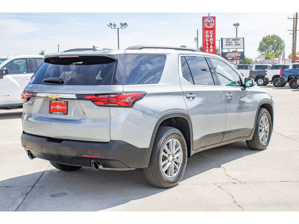 Used 2023 Chevrolet Traverse LT w/ LPO, Cargo Package AWD/4WD image 8