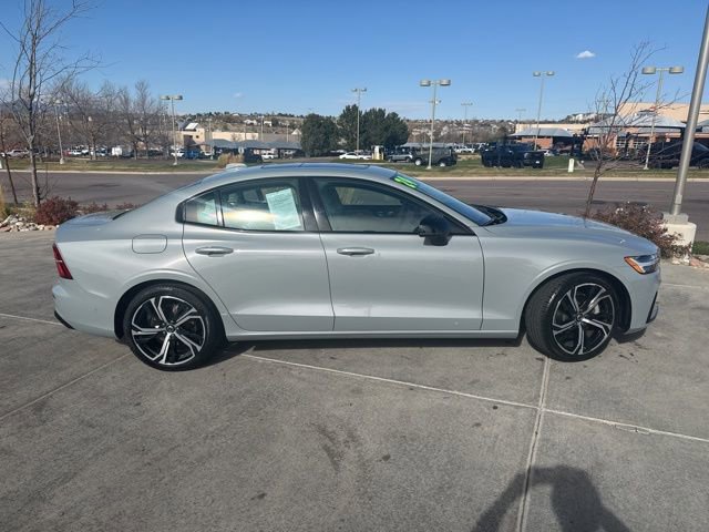 Used 2024 Volvo S60 B5 Plus image 10