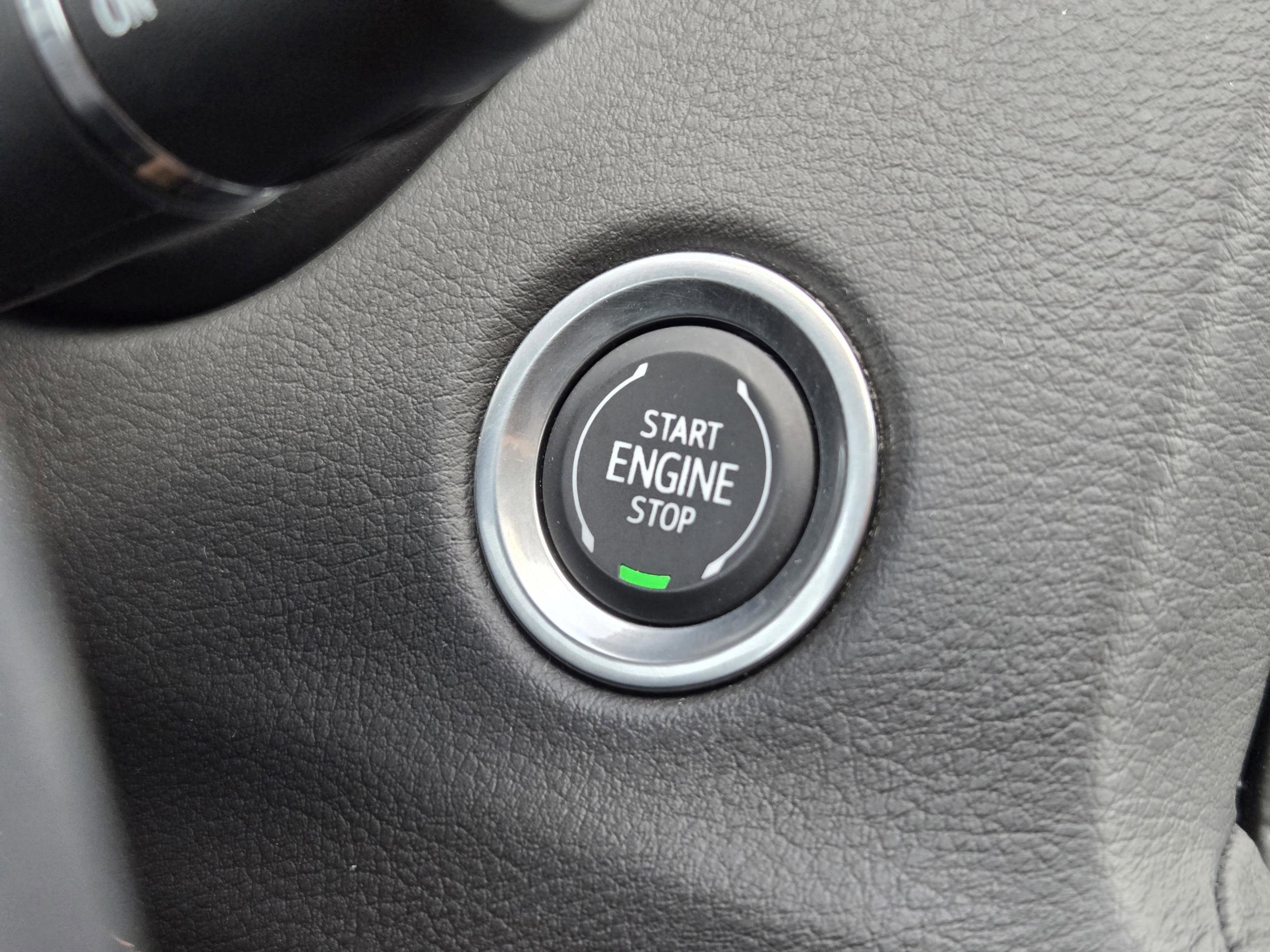 Used 2023 Cadillac XT4 Sport w/ Enhanced Visibility Package image 24