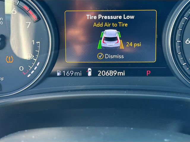 Used 2023 Cadillac XT4 Sport image 40