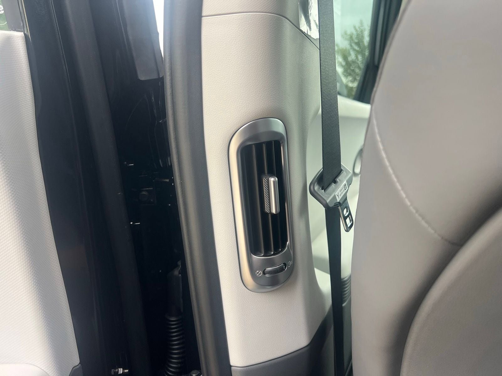 New 2026 Hyundai Ioniq 5 SEL RWD image 18