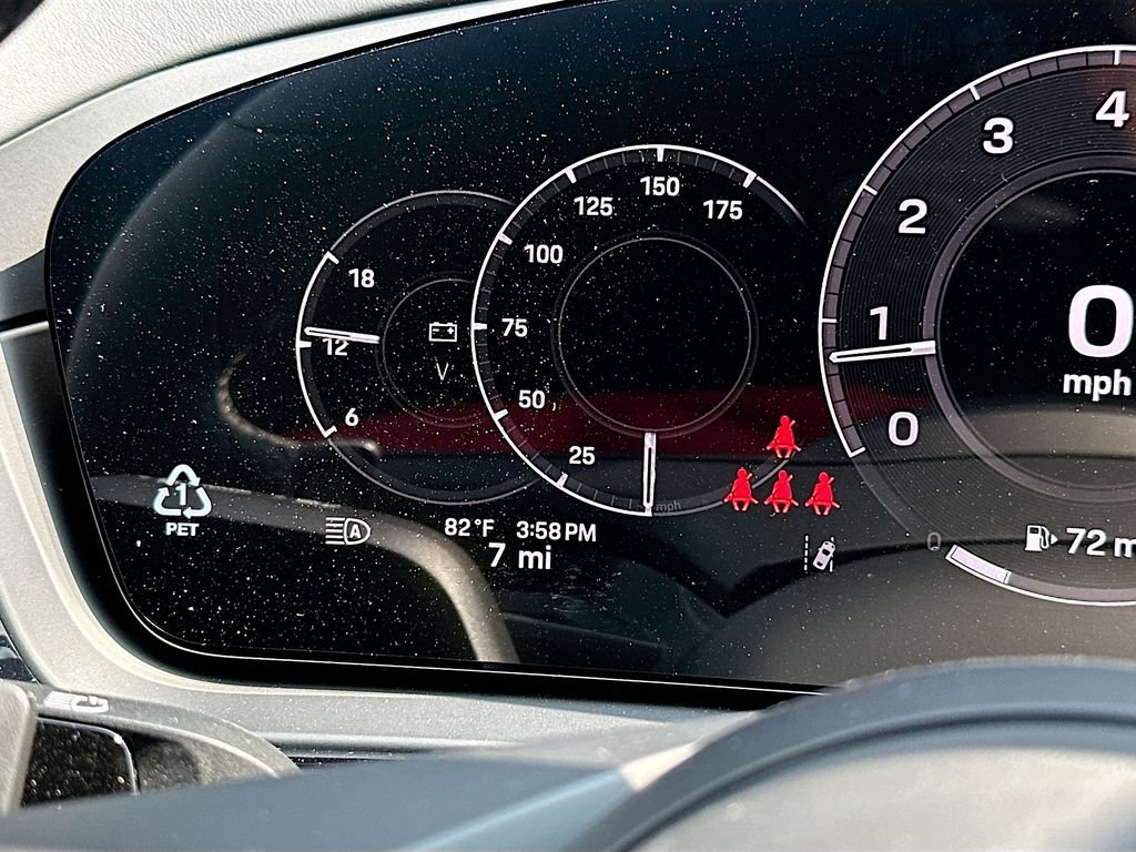 New 2026 Porsche Cayenne Coupe AWD/4WD image 13