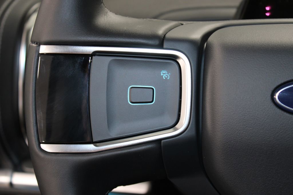 New 2026 Ford Expedition Platinum image 39